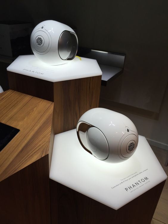 Devialet Phantom Ultimate 108 dB
Wireless Speaker